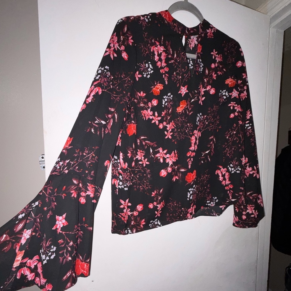 Violet & Claire Black and Red Floral Blouse - Picture 2 of 4